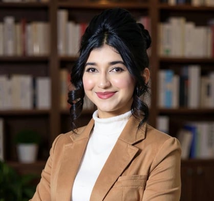 Shiza Hirani - Student of the Year