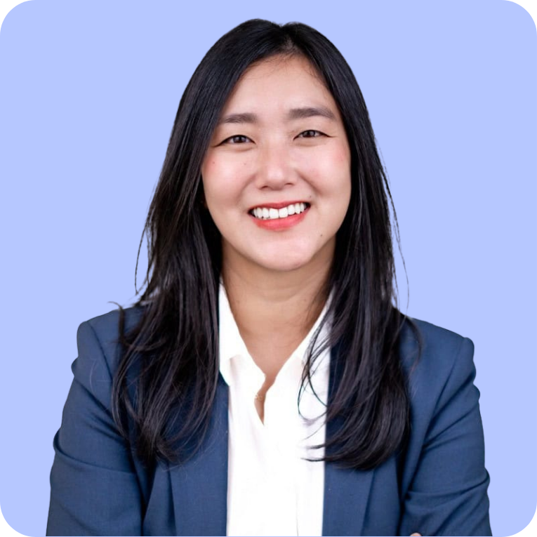 Clare Overmann_headshot