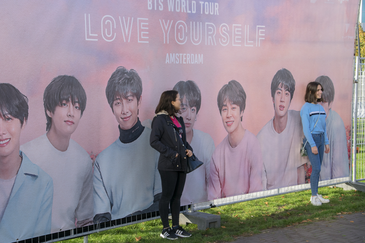 BTS mural